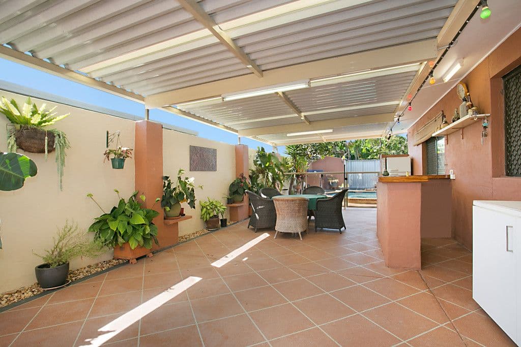 27 Lesley Avenue, Miami QLD 4220, Miami - Thumbnail 8