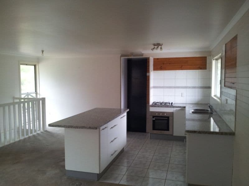 50 Main View Drive, RUSSELL ISLAND QLD 4184, Russell Island - Thumbnail 3
