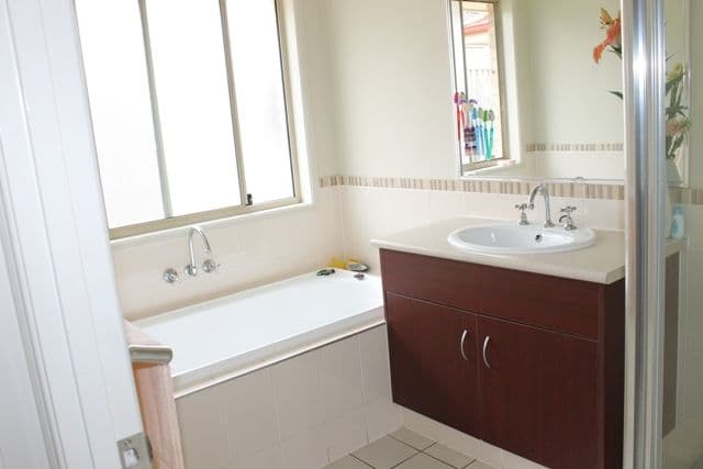 5 Mayes Crct, CABOOLTURE QLD 4510, Caboolture - Thumbnail 4