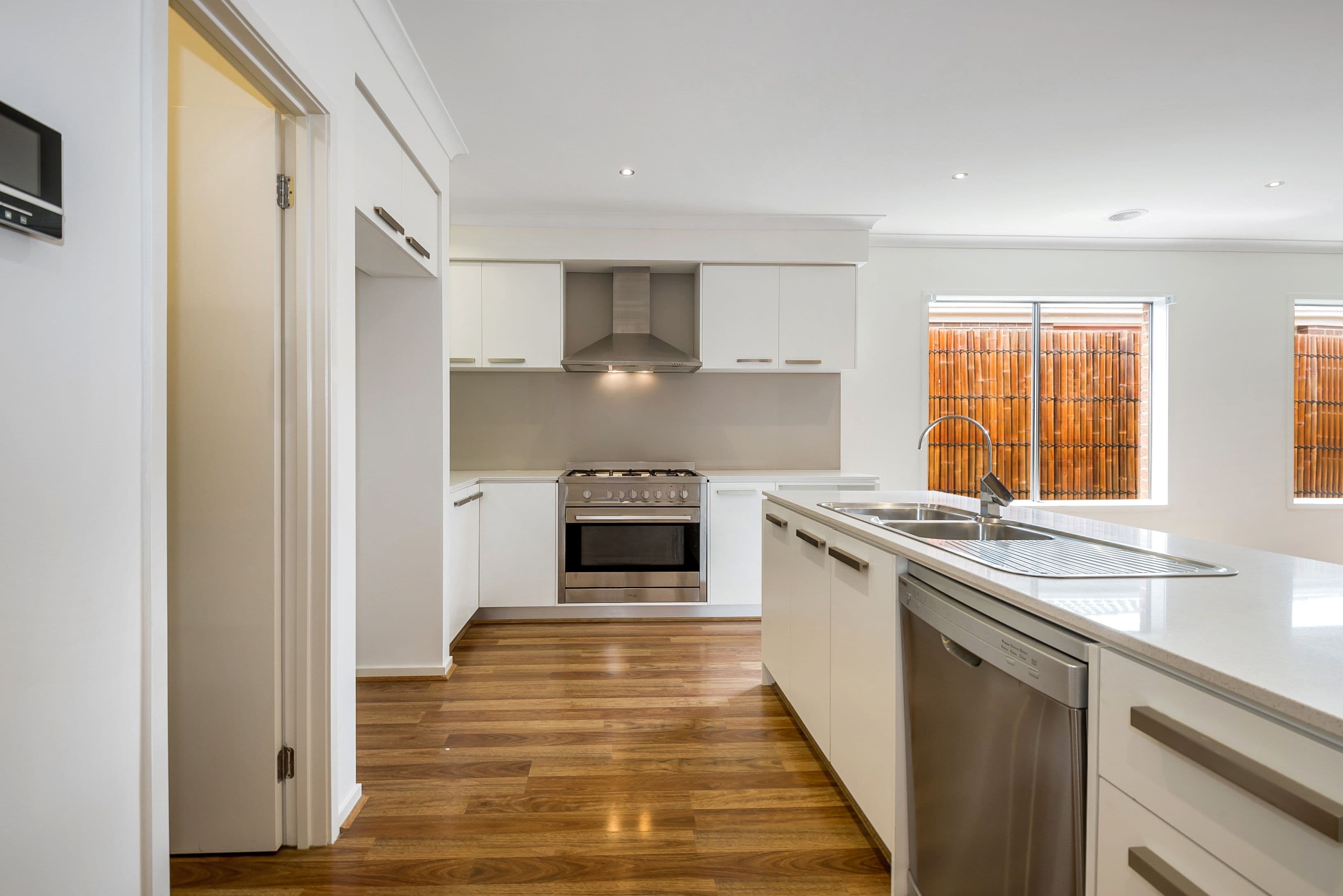 32 Parkedge Boulevard, Mernda VIC 3754, Mernda - Thumbnail 3