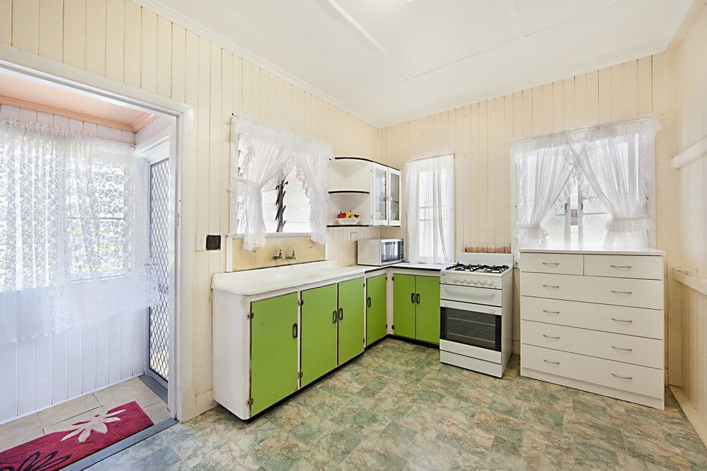79 Todd Street, Railway Estate QLD 4810, Railway Estate - Thumbnail 3