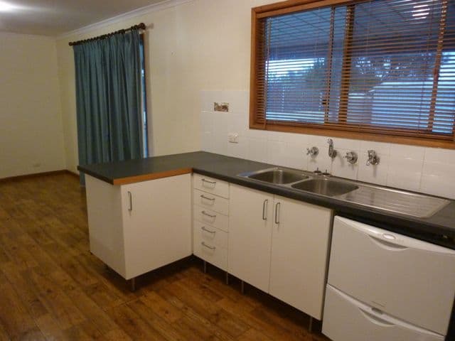 12 Curb Street, SADDLEWORTH SA 5413, Saddleworth - Thumbnail 6