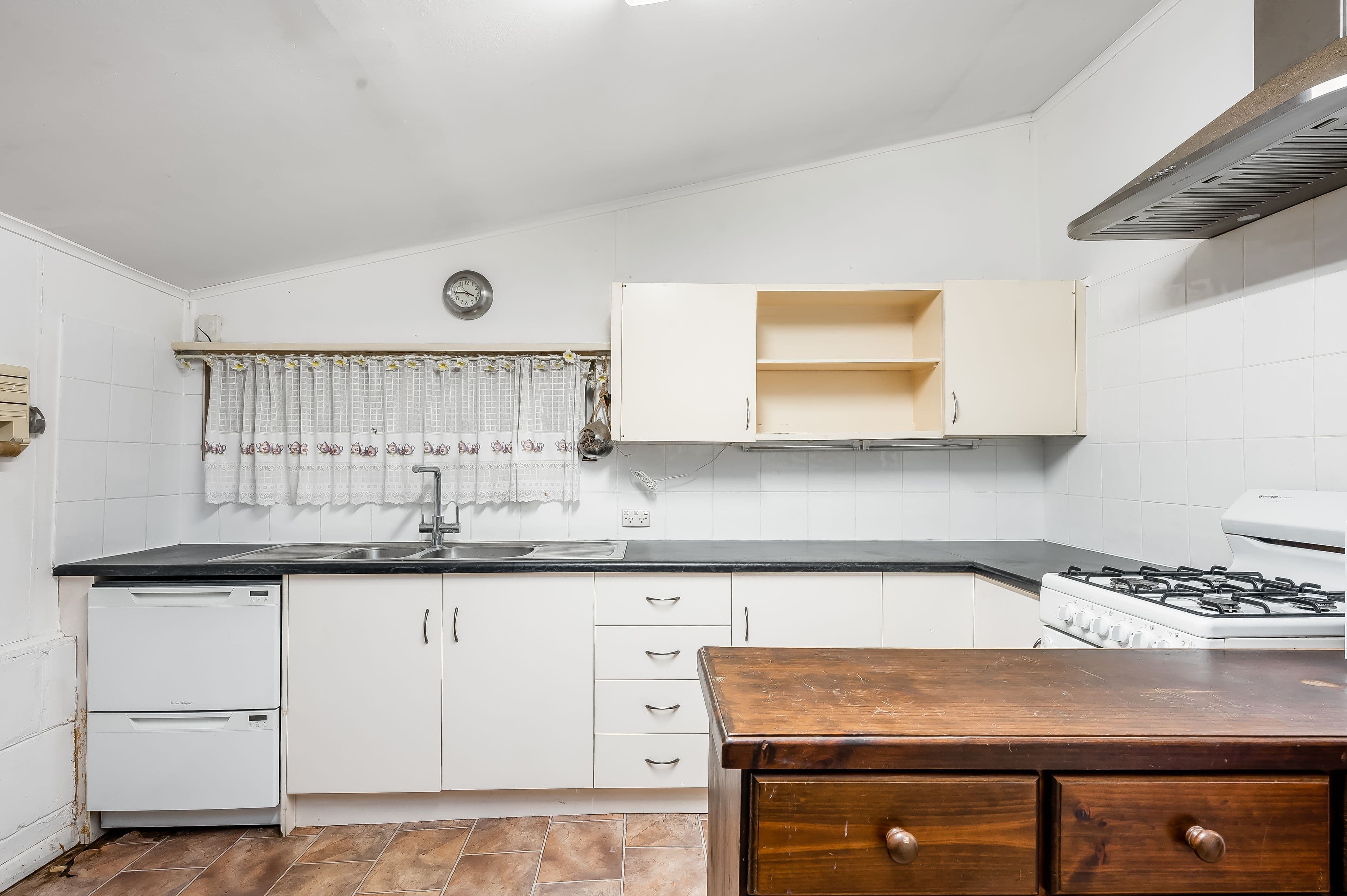 27 Fourth Street, Wingfield SA 5013, Wingfield - Thumbnail 3
