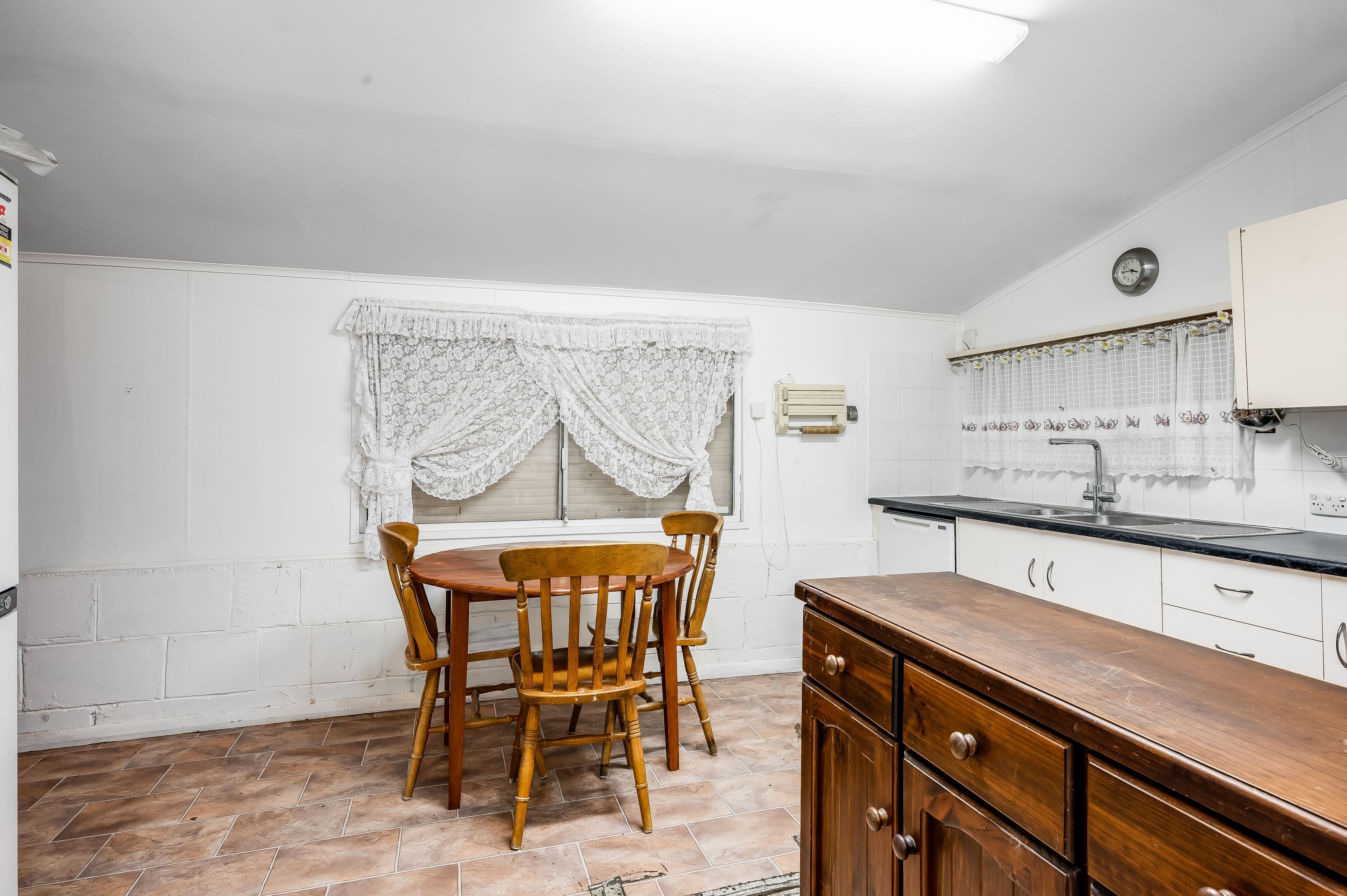 27 Fourth Street, Wingfield SA 5013, Wingfield - Thumbnail 6