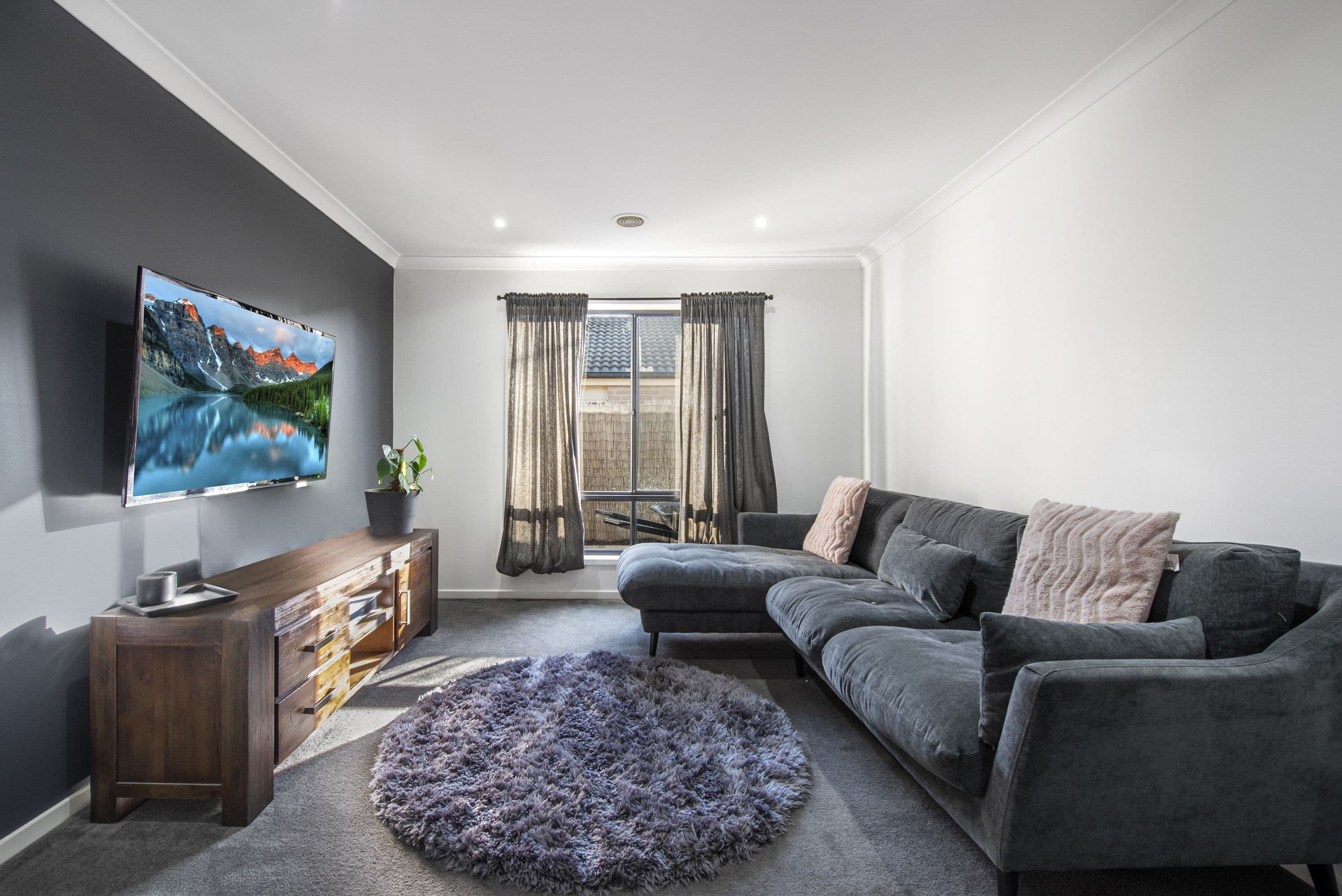 71 Greendale Boulevard, Pakenham VIC 3810, Pakenham - Thumbnail 2