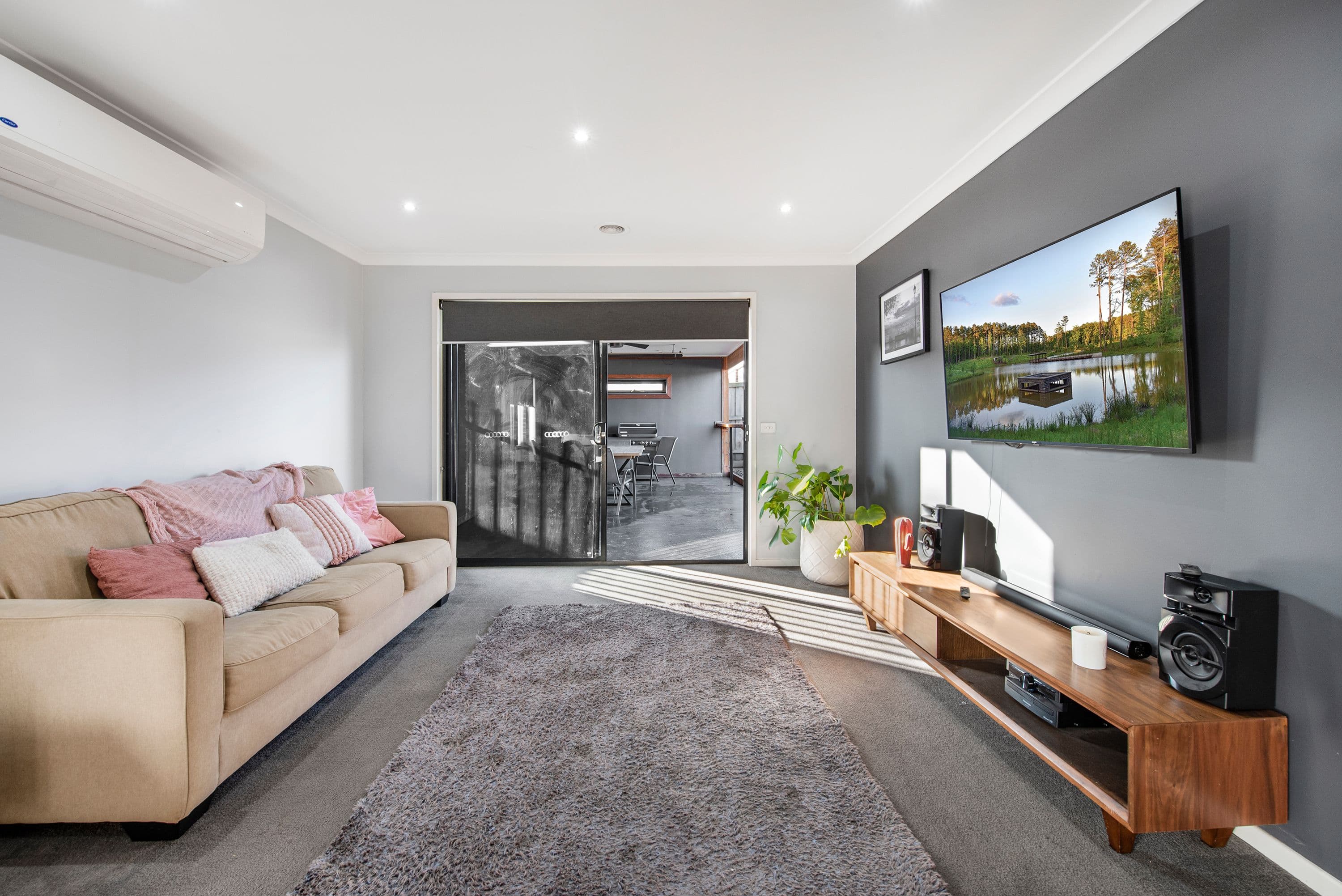 71 Greendale Boulevard, Pakenham VIC 3810, Pakenham - Thumbnail 5