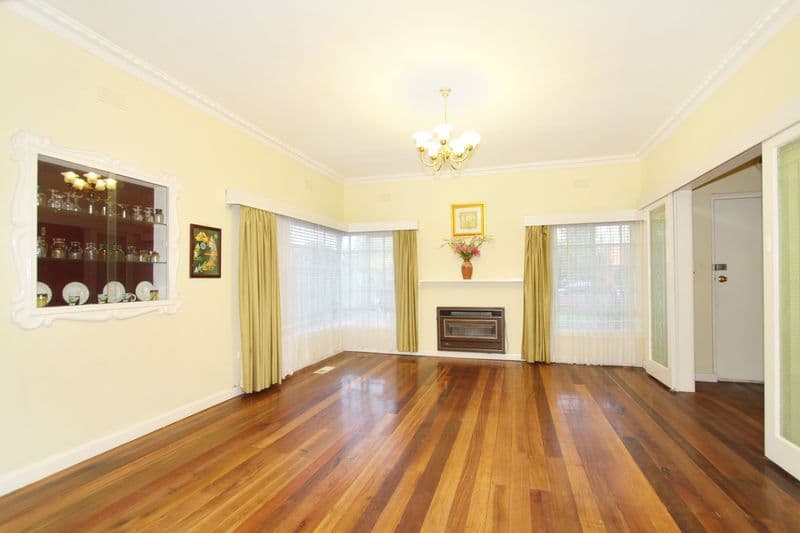131 Tucker Road, BENTLEIGH EAST VIC 3165, Bentleigh - Thumbnail 3