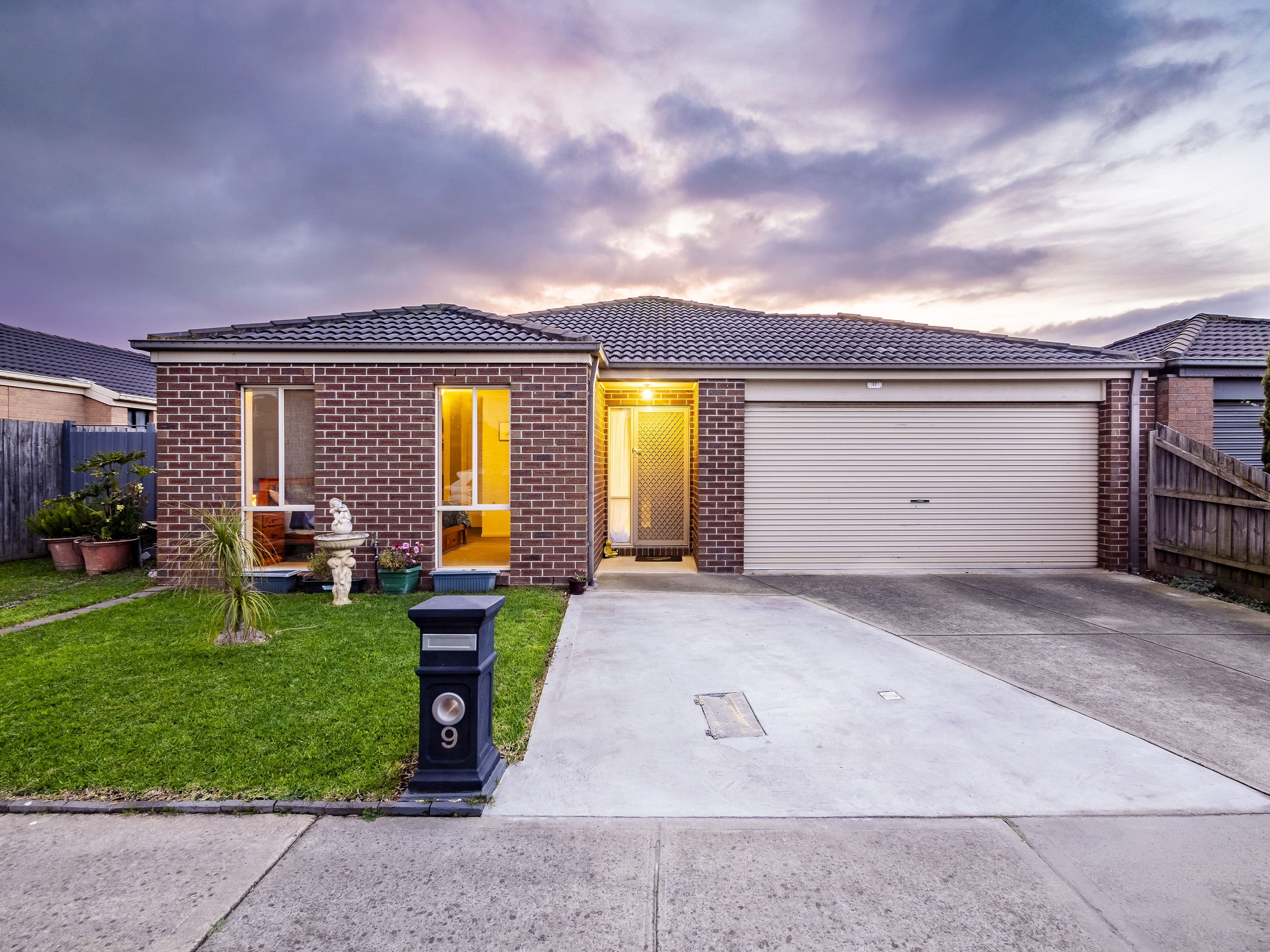 9 Karwarren Way, Cranbourne West VIC 3977, Cranbourne West - Image 1