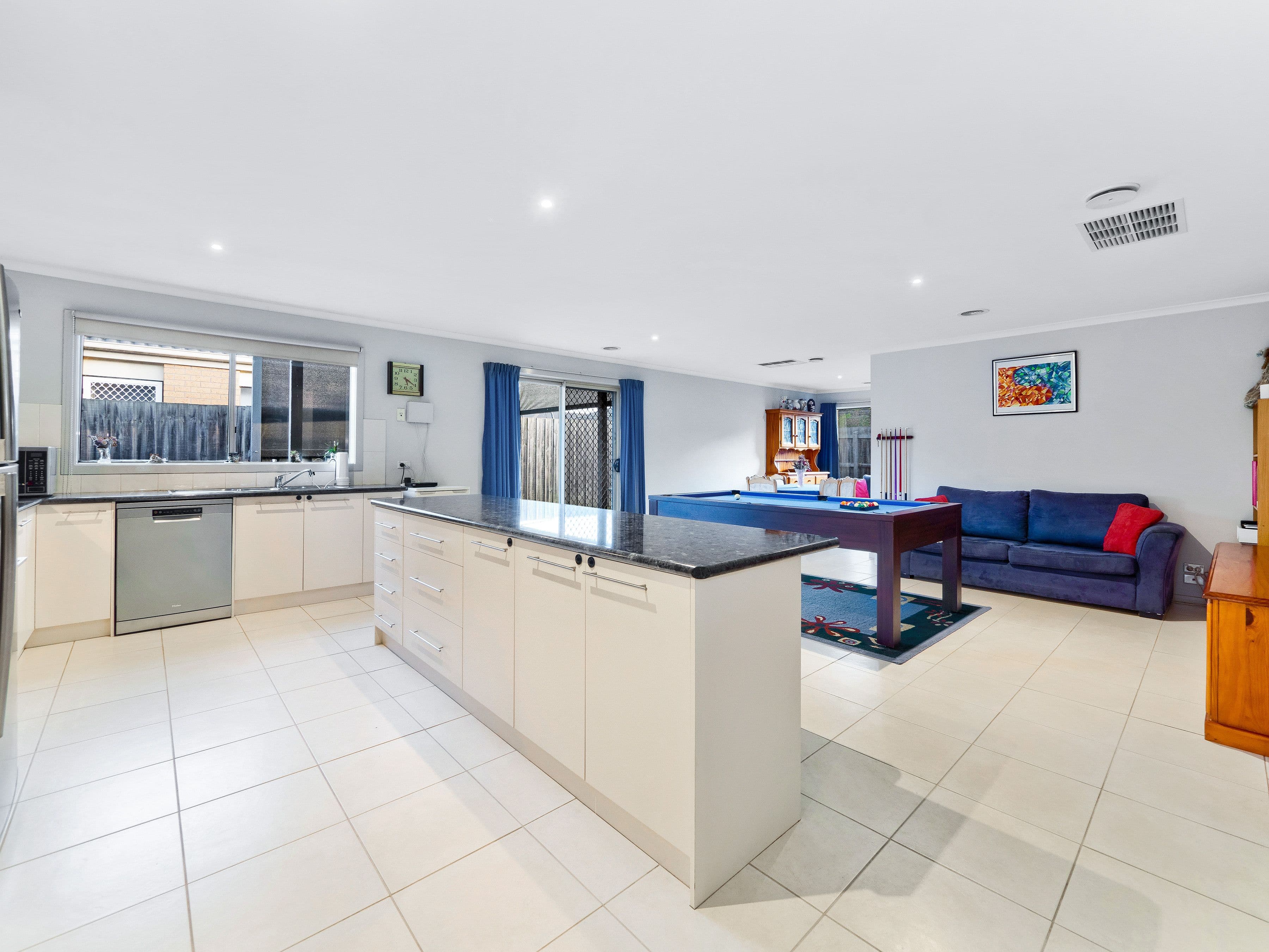 9 Karwarren Way, Cranbourne West VIC 3977, Cranbourne West - Thumbnail 7