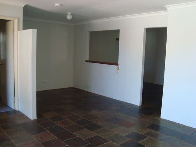 16 Waterlily Drive, STRATTON WA 6056, Stratton - Thumbnail 4