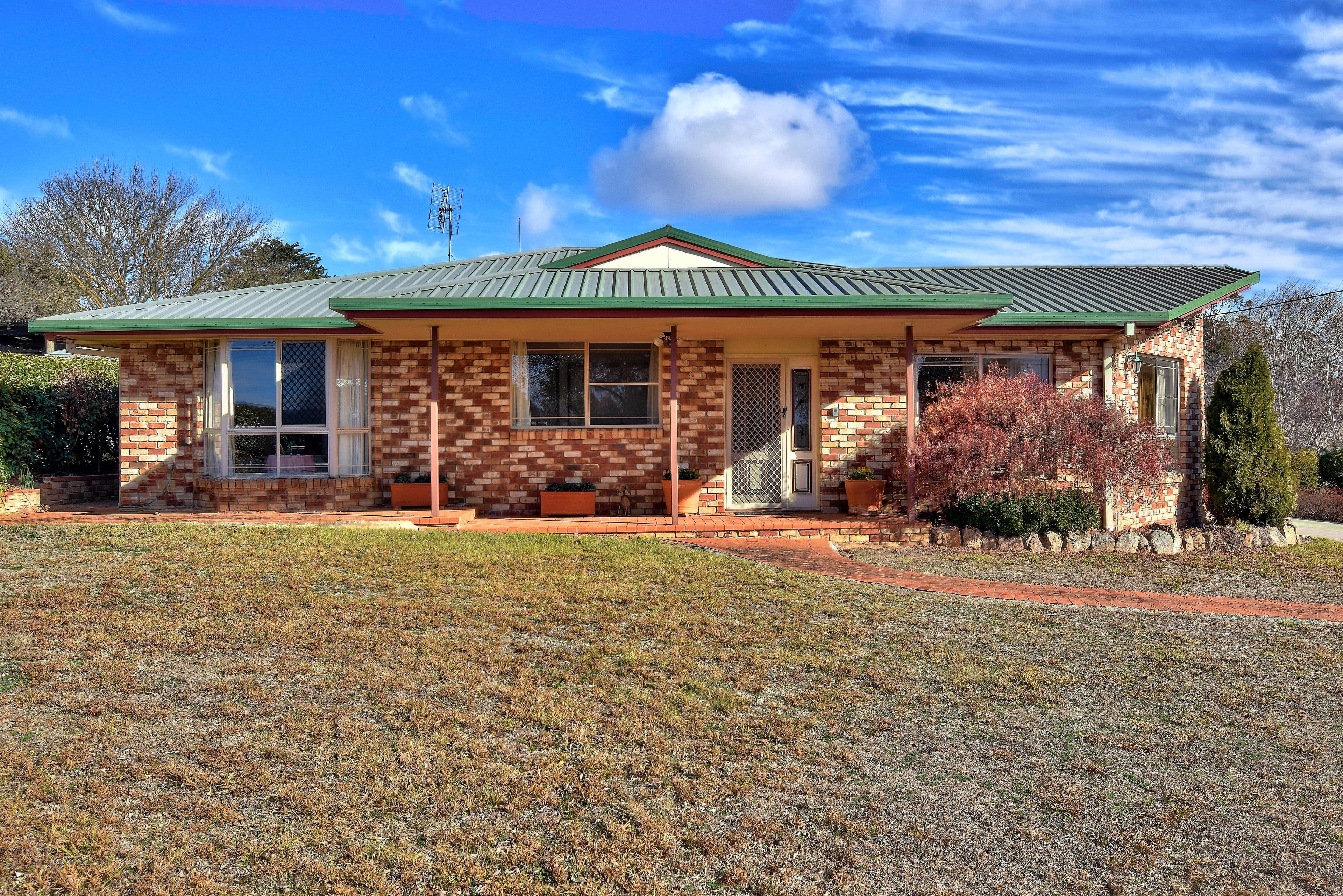 98 Pelham Street, Tenterfield - Image 1