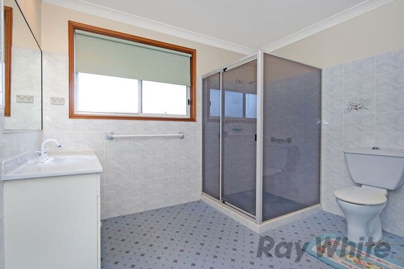 28 Malvina Parade, GOROKAN NSW 2263, Gorokan - Thumbnail 4