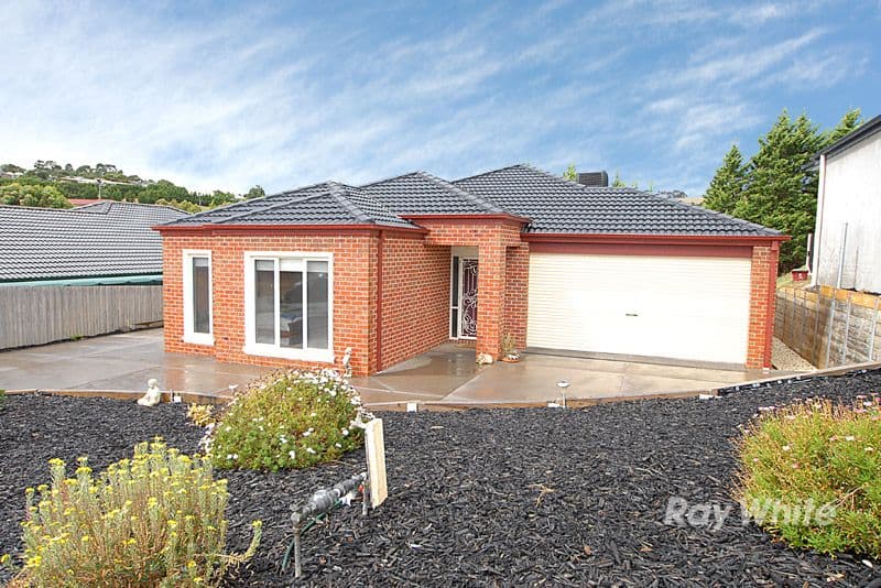 44 Whistler Avenue, BERWICK VIC 3806, Berwick - Image 1