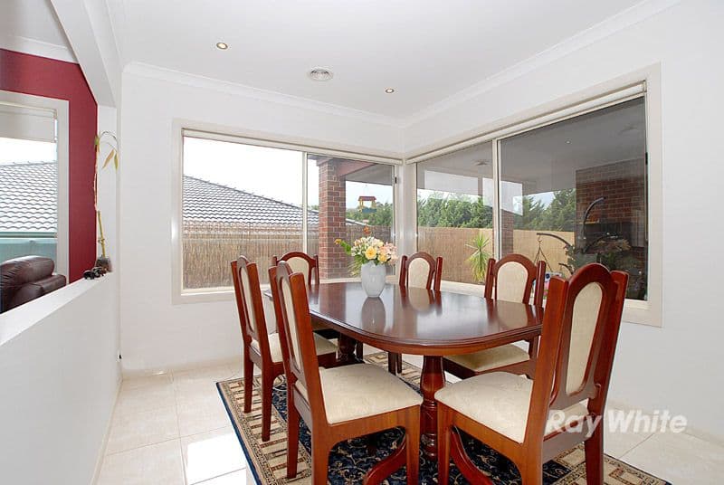 44 Whistler Avenue, BERWICK VIC 3806, Berwick - Thumbnail 5