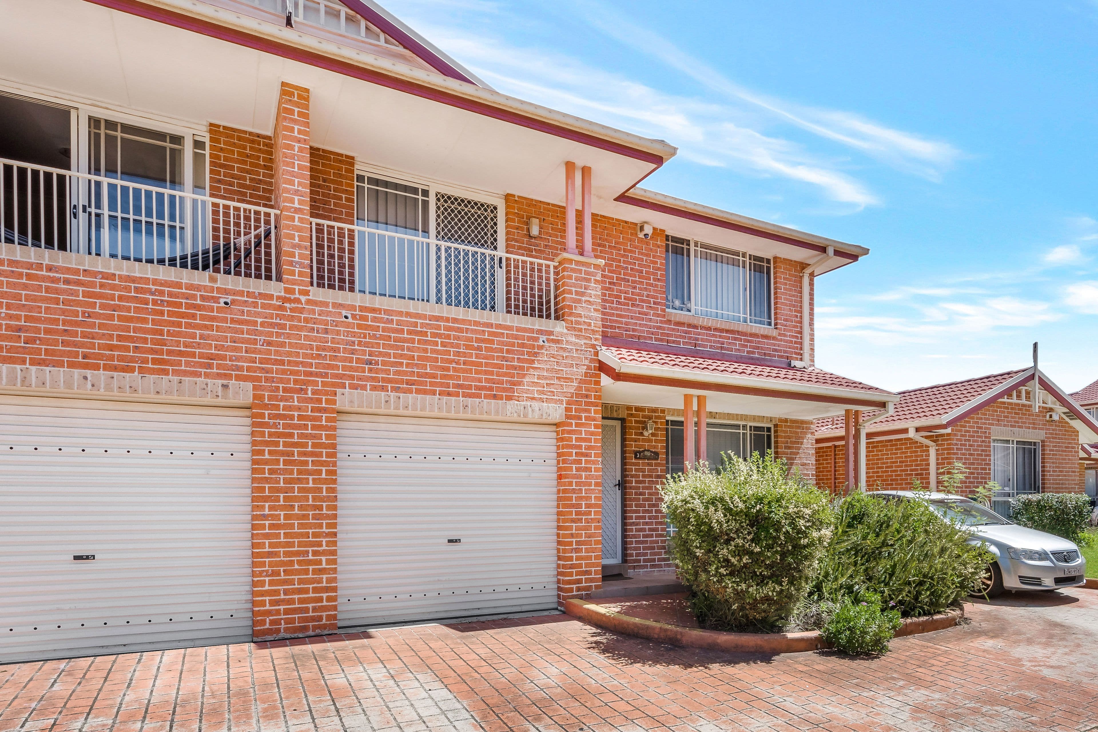 3/10-12 Peacock Close, Green Valley NSW 2168, Green Valley - Thumbnail 2