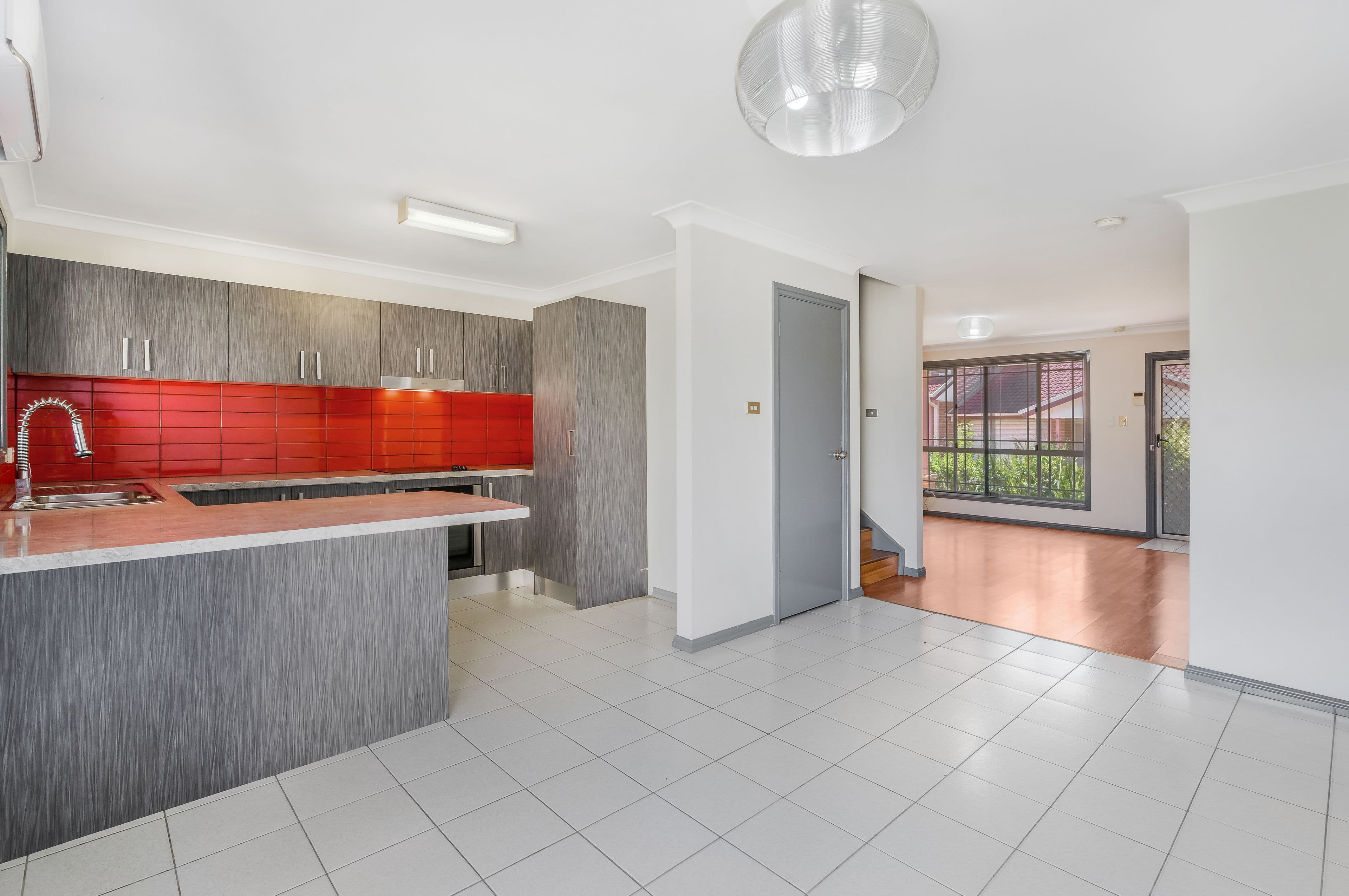 3/10-12 Peacock Close, Green Valley NSW 2168, Green Valley - Thumbnail 7