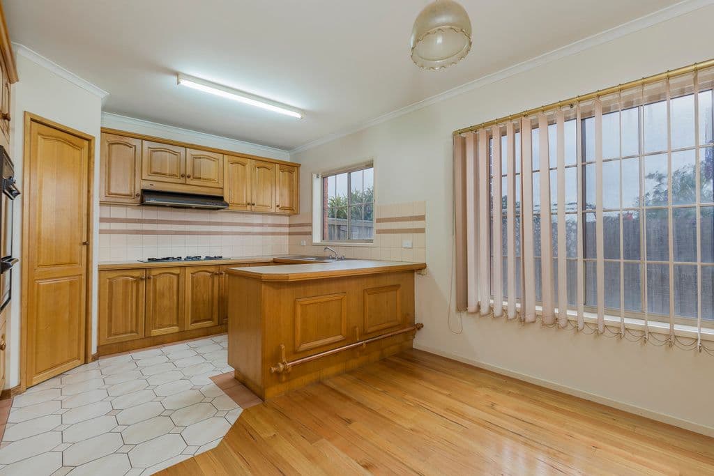 145 Torquay Road, Grovedale VIC 3216, Grovedale - Thumbnail 3