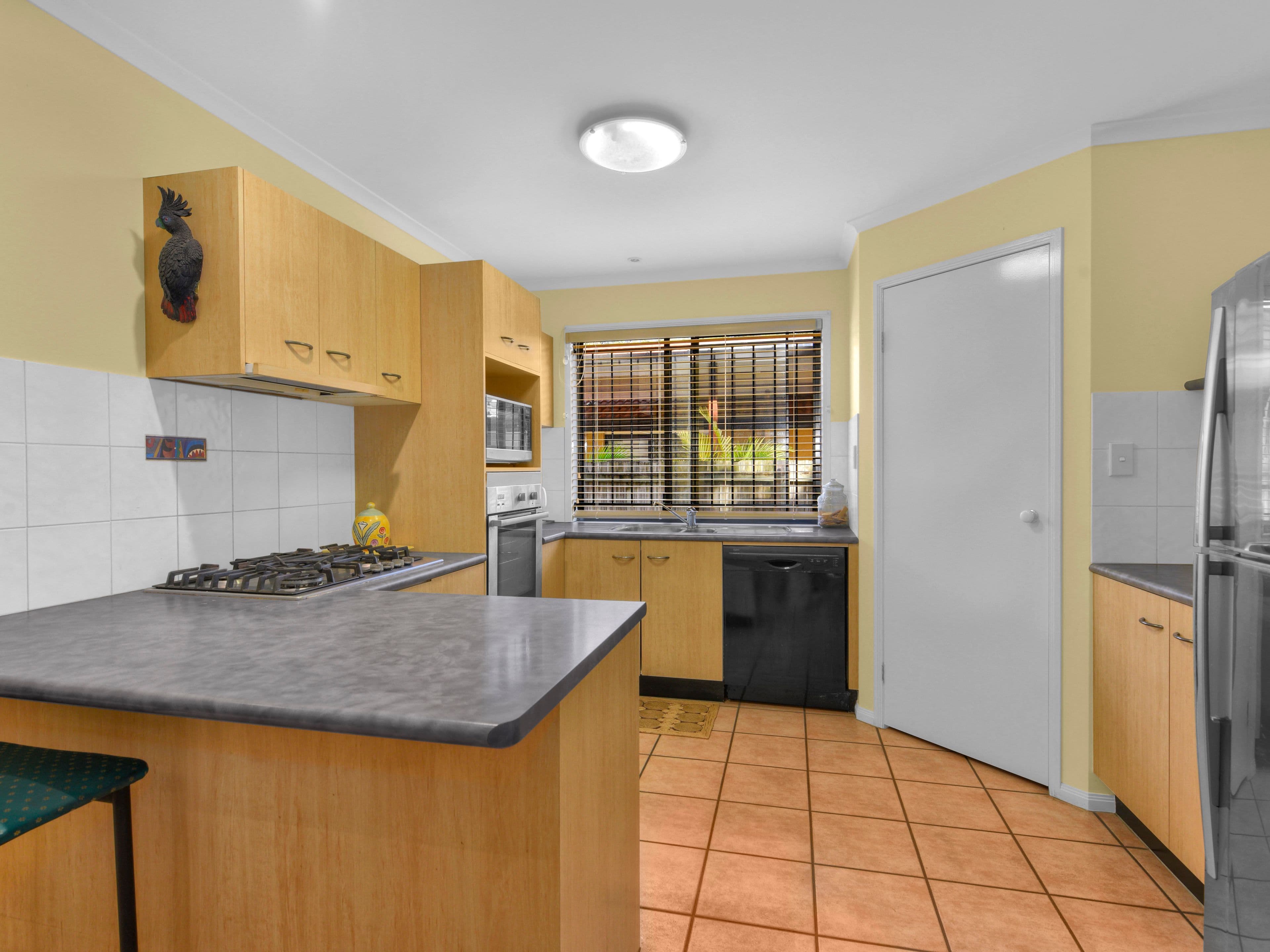 1 Amanda Place, Bridgeman Downs QLD 4035, Bridgeman Downs - Thumbnail 4