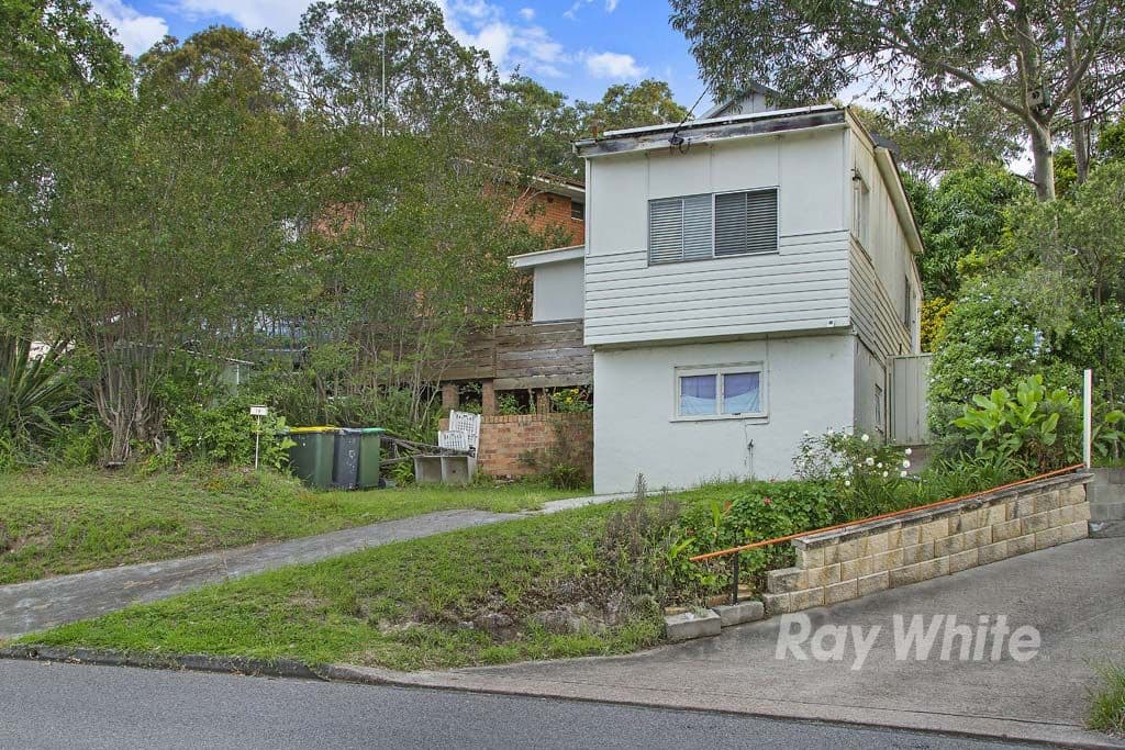 16 Jindalee Street, Toronto - Image 1