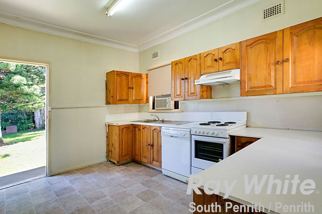 3 Elebana Street, Colyton - Thumbnail 4