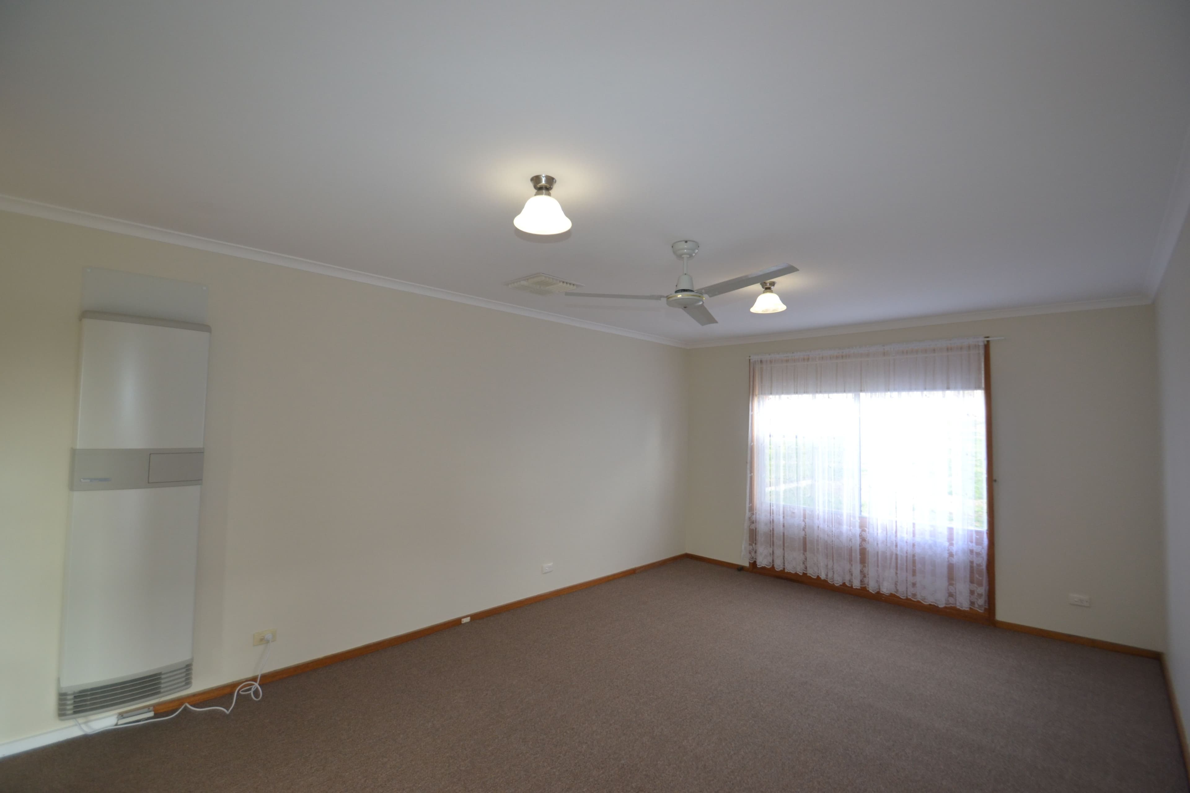 182 Anzac Avenue, Seymour VIC 3660, Seymour - Thumbnail 3