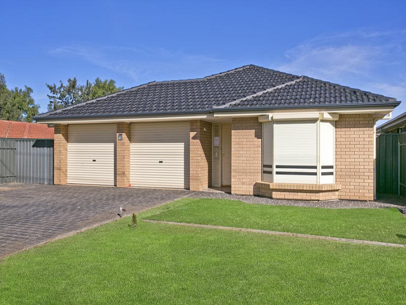 135 Davoren Road, Andrews Farm - Image 1