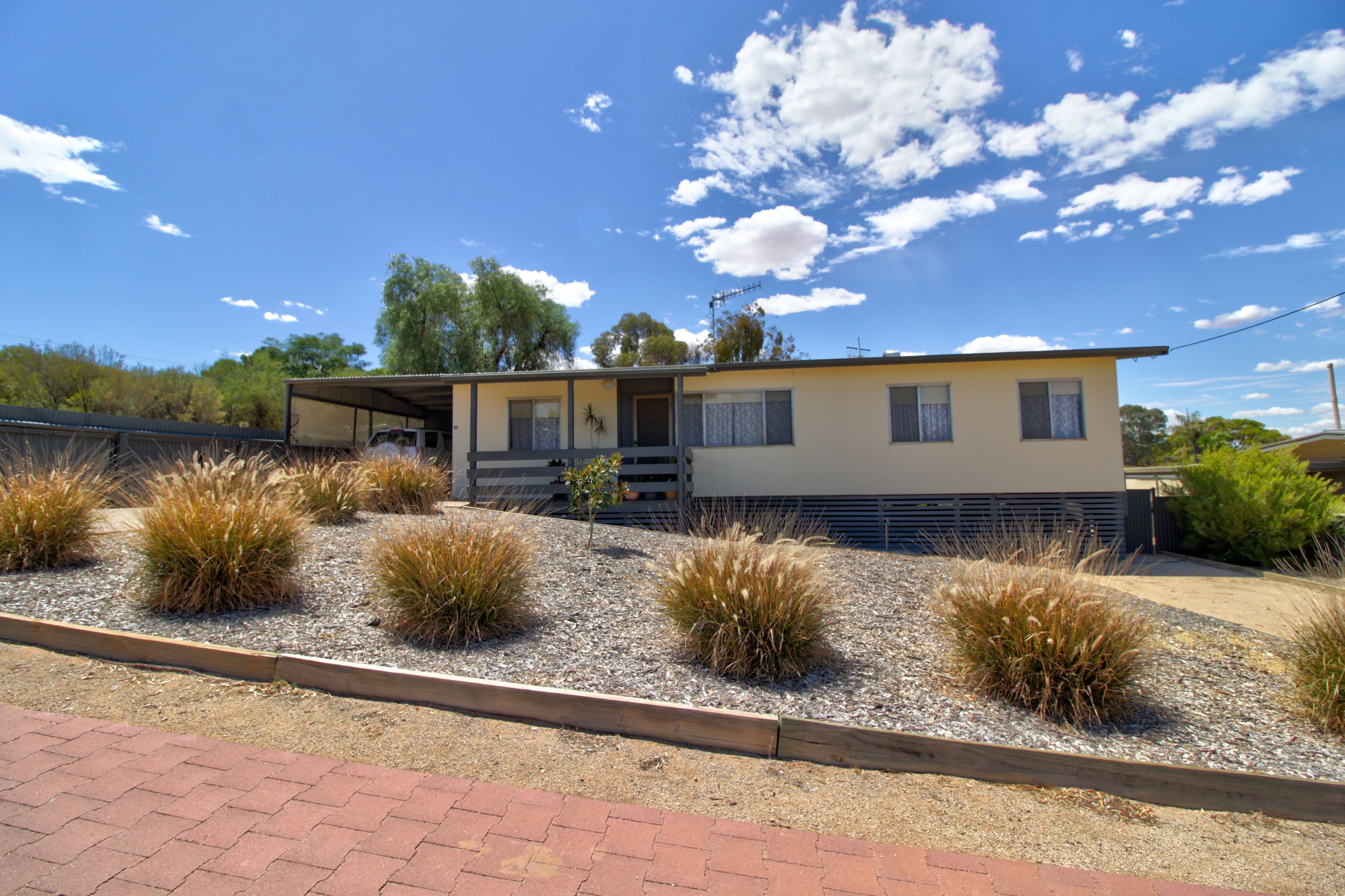 20 Murtho Road, Paringa SA 5340, Paringa - Image 1