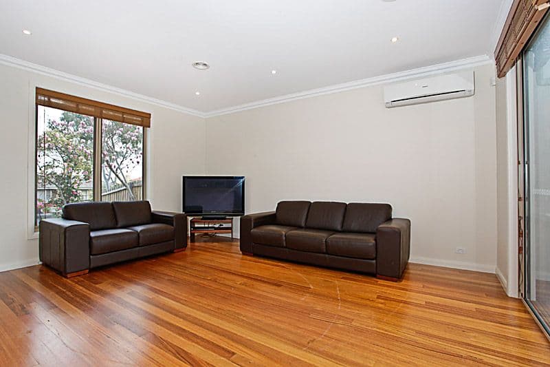 135 Waverley Road, CHADSTONE VIC 3148, Chadstone - Thumbnail 4