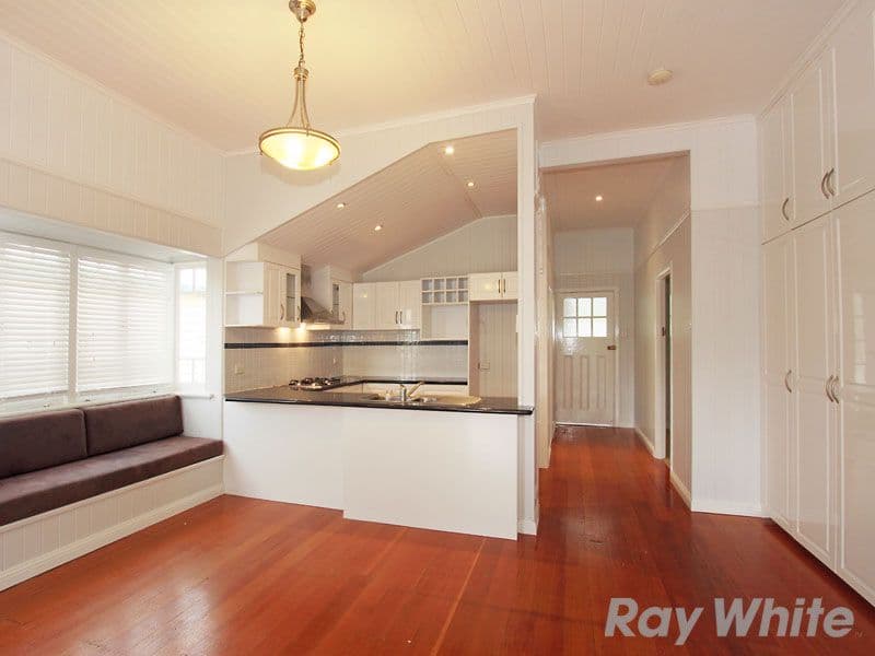 17 Graham Street, WINDSOR QLD 4030, Windsor - Thumbnail 2