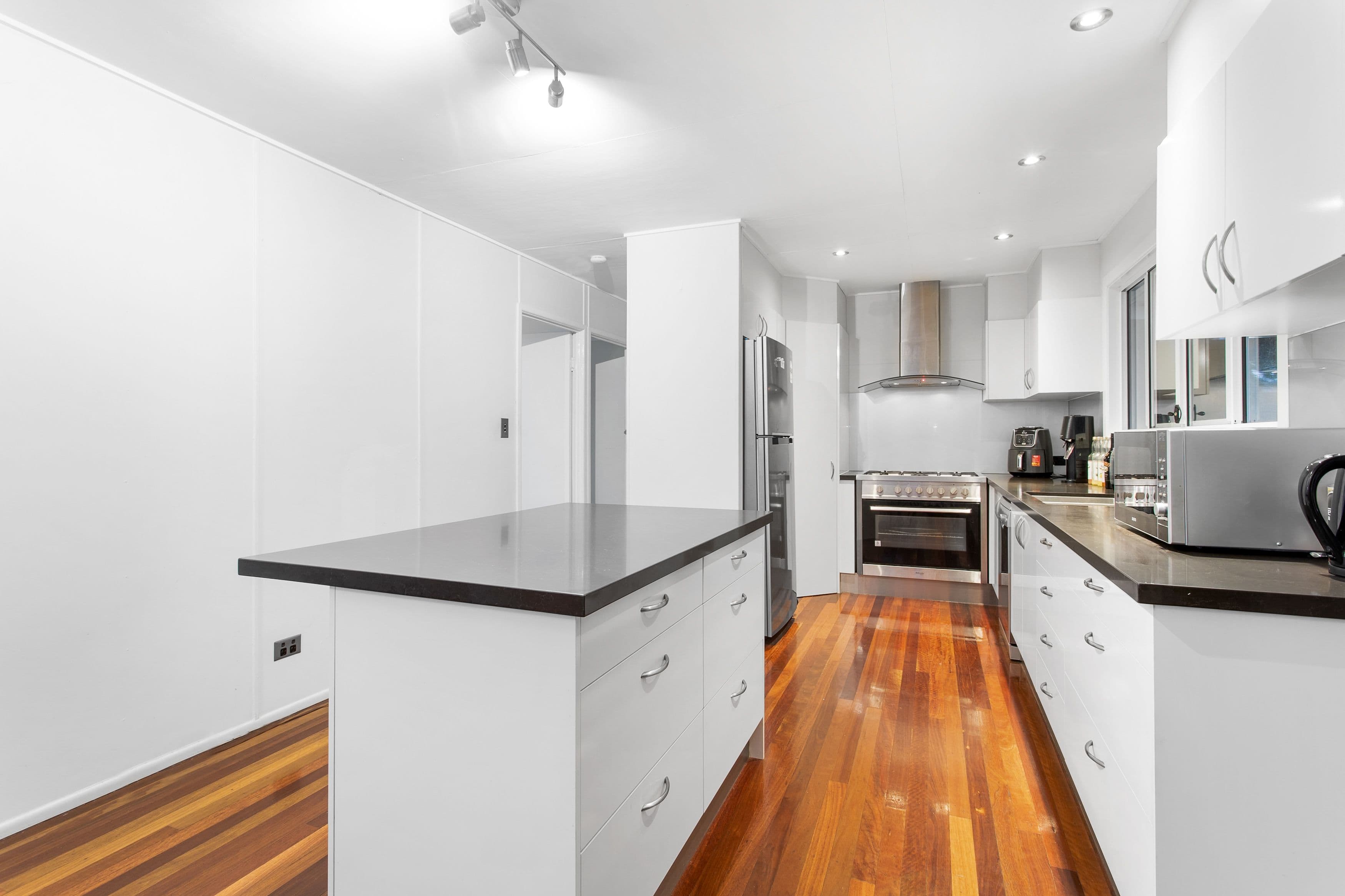 47 Hill Parade, Clontarf QLD 4019, Clontarf - Thumbnail 5