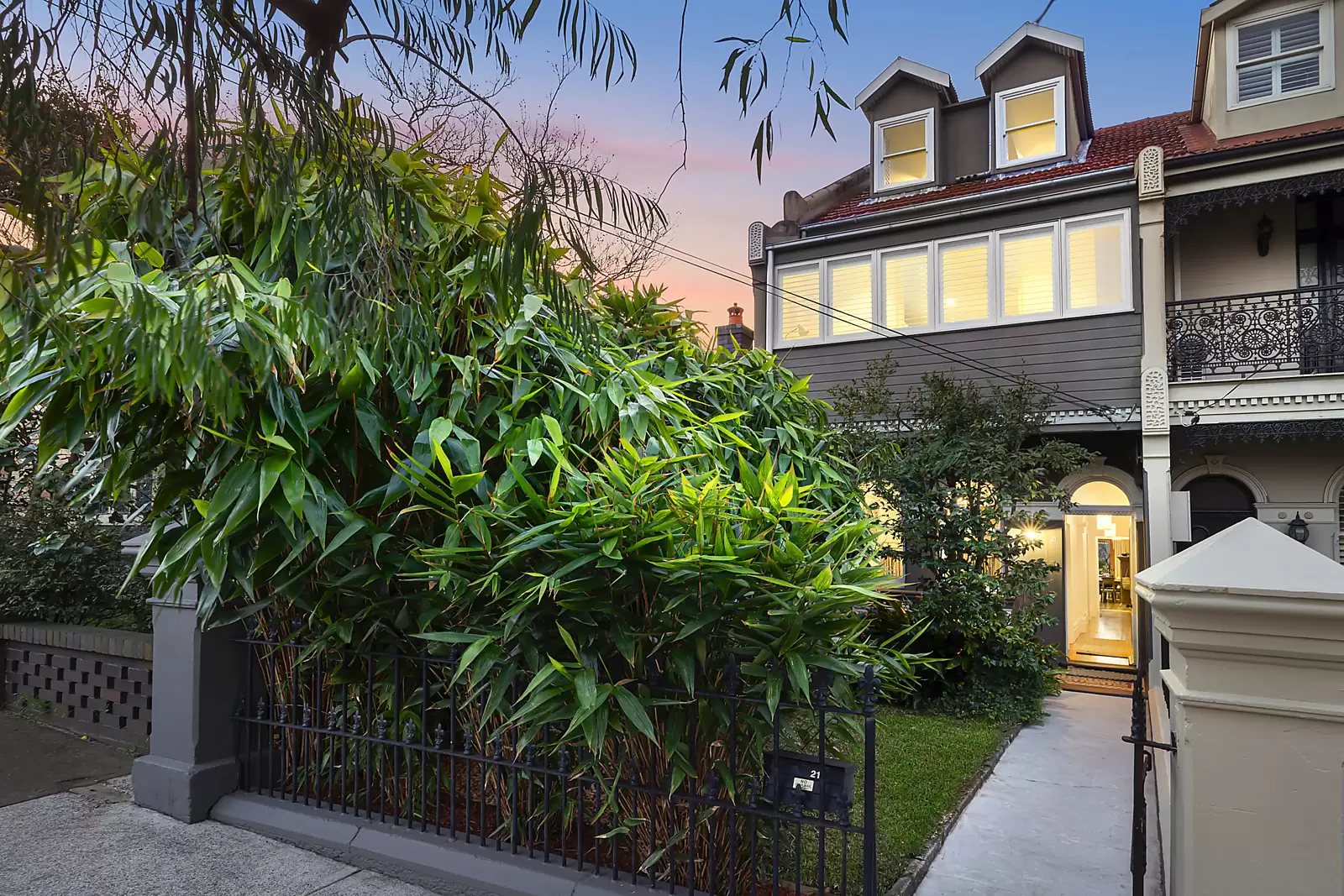 27 Glenwood Place, Moggill - Thumbnail 3