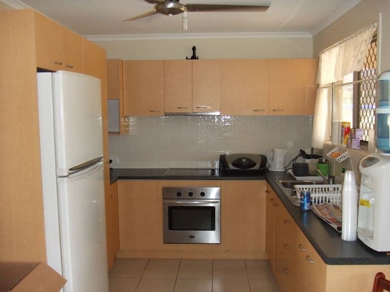 10 Cabernet Court, KINGSTON QLD 4114, Kingston - Thumbnail 2