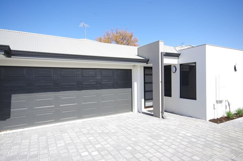 9b Woodchester Road, NOLLAMARA WA 6061, Nollamara - Image 1
