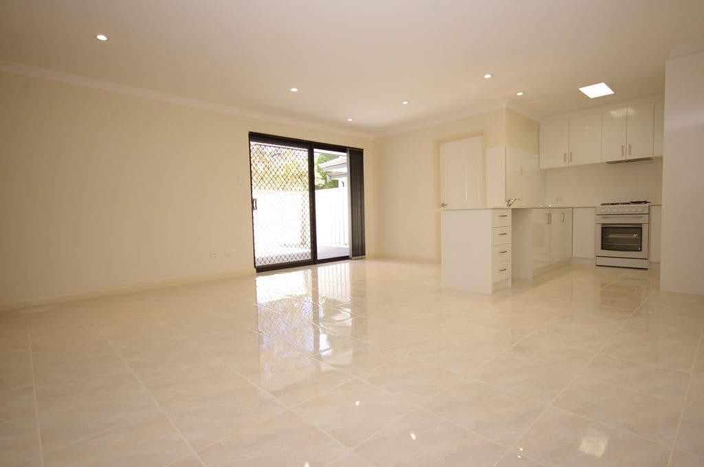 9b Woodchester Road, NOLLAMARA WA 6061, Nollamara - Thumbnail 2