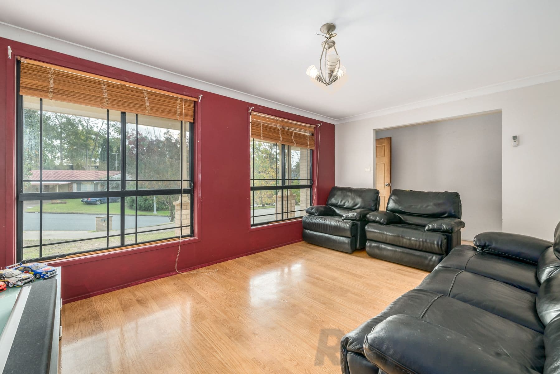 23 Southern Cross Drive, Woodrising - Thumbnail 3