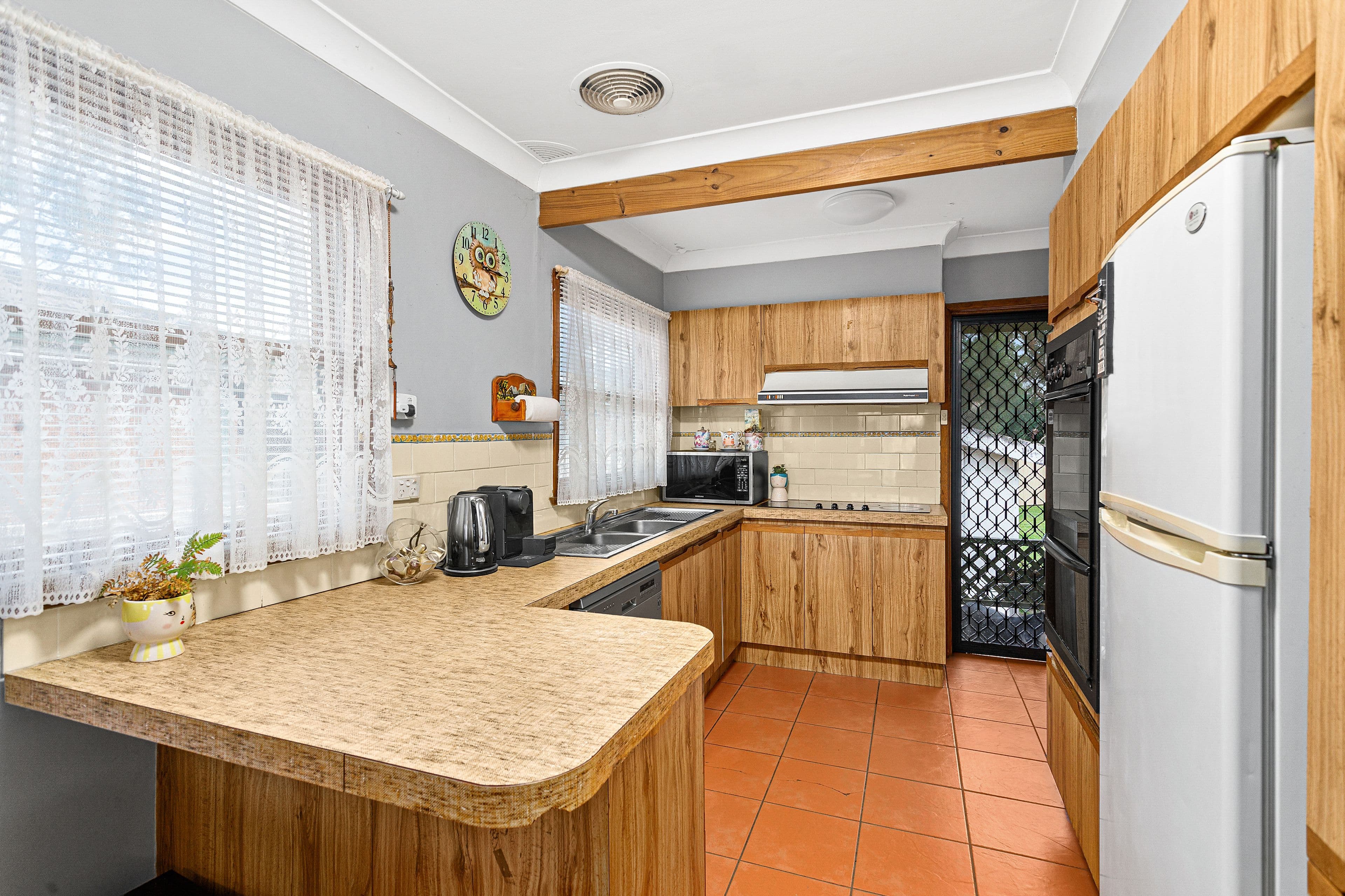 30 Roberts Avenue, Barrack Heights NSW 2528, Barrack Heights - Thumbnail 3
