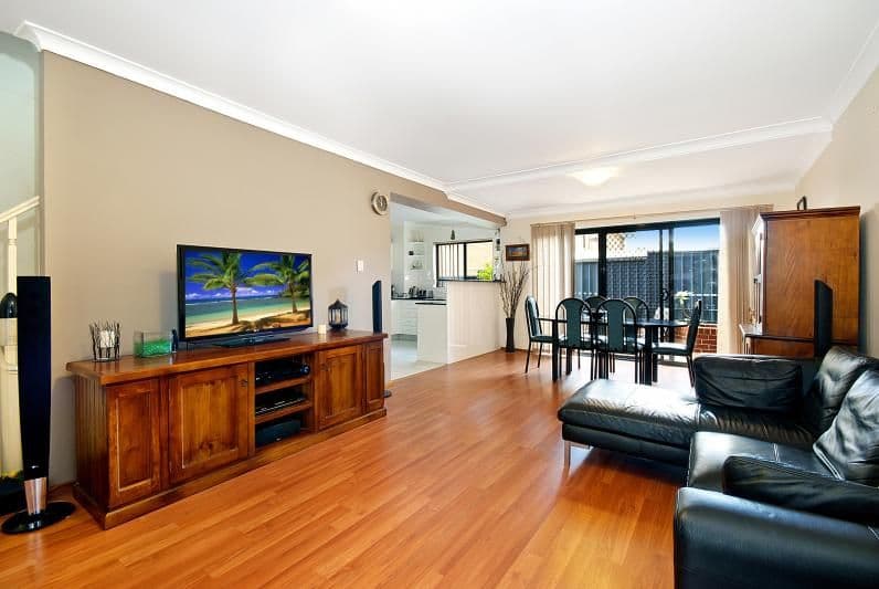 10 Toms Lane, ENGADINE NSW 2233, Engadine - Image 1