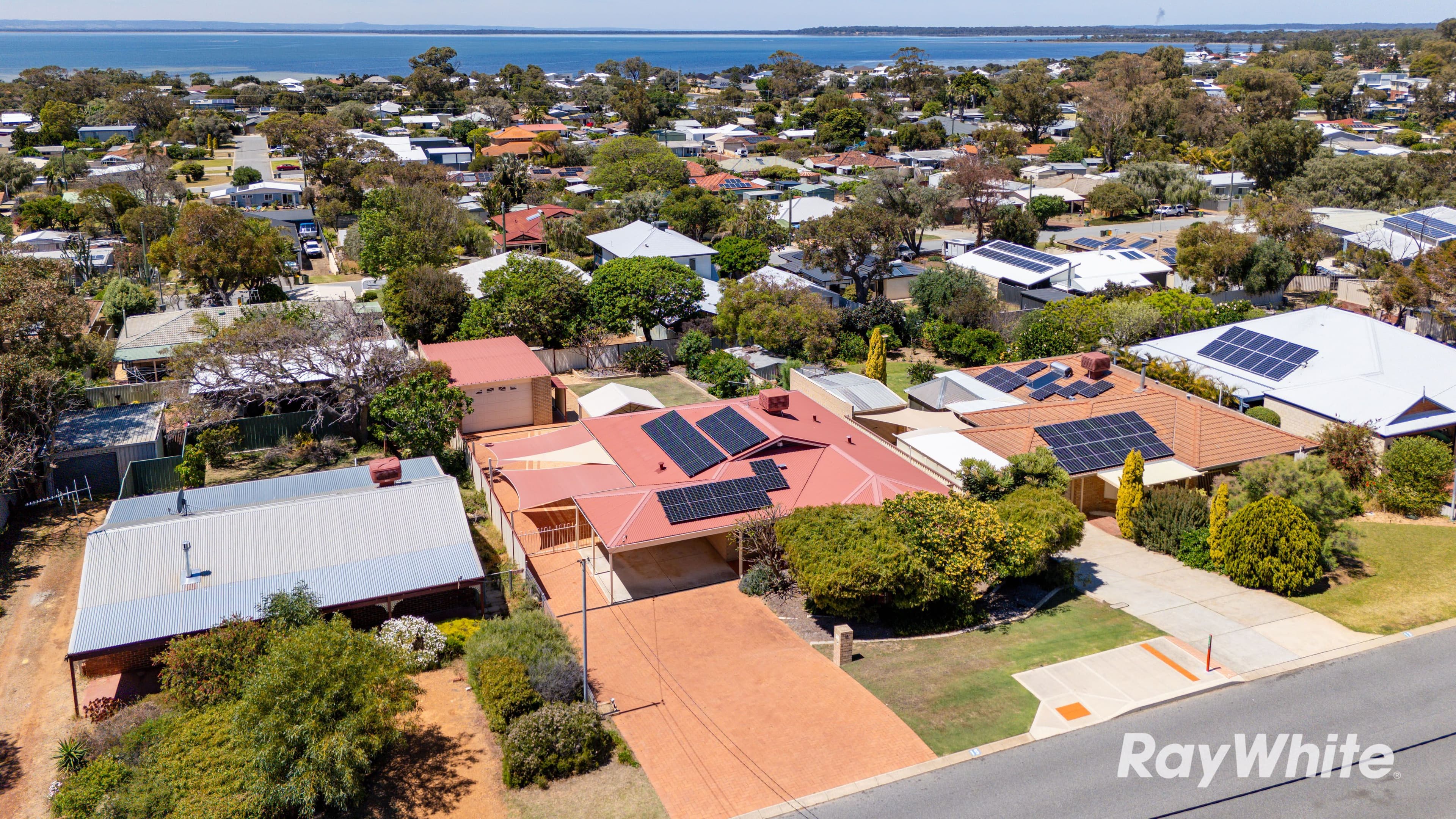 15 Eldora Crescent, Falcon WA 6210, Falcon - Image 1