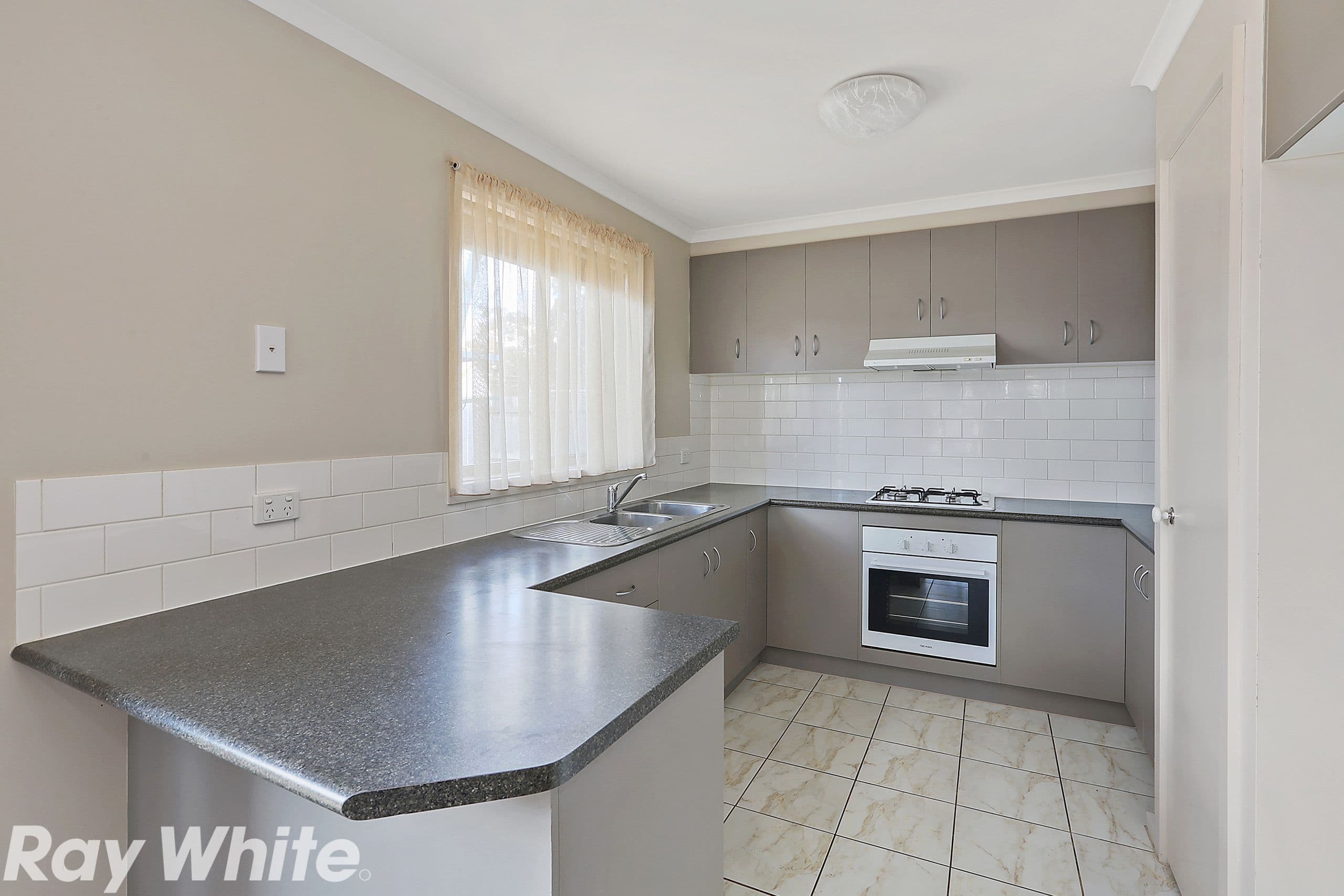 2-4 Moa Street, Norlane VIC 3214, Norlane - Thumbnail 2
