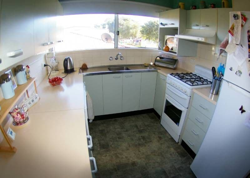 360  Anzac Avenue, KIPPA-RING QLD 4021, Kippa-Ring - Thumbnail 3