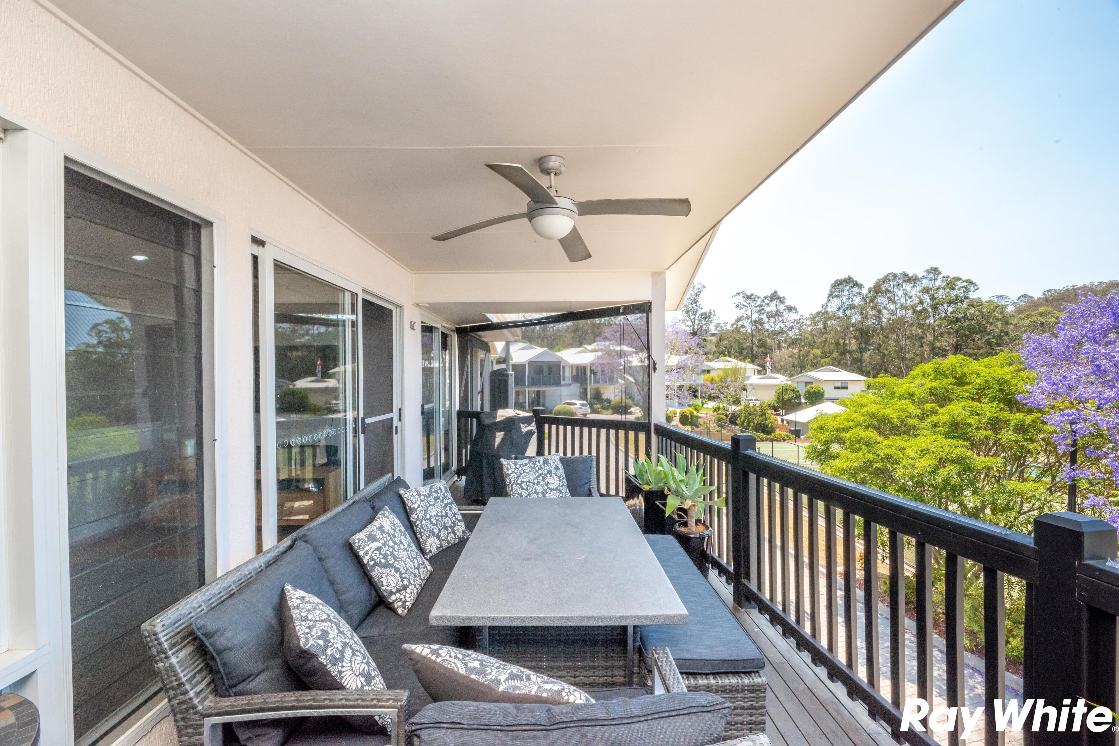 17 The Boulevard, Tallwoods Village - Thumbnail 7