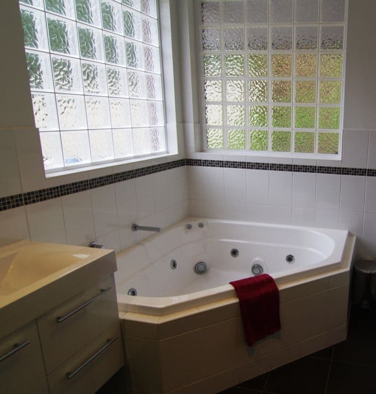 61 Thorngate Drive, BELAIR SA 5052, Belair - Thumbnail 2