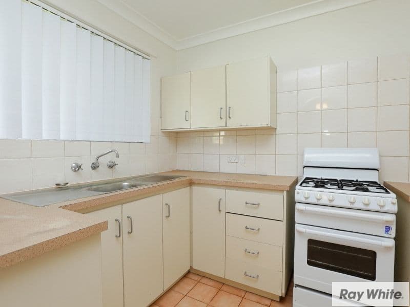 29 Hayden Way, LANGFORD WA 6147, Langford - Thumbnail 2