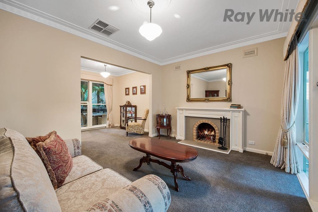 58 MAIDSTONE Street, Ringwood VIC 3134, Ringwood - Thumbnail 5