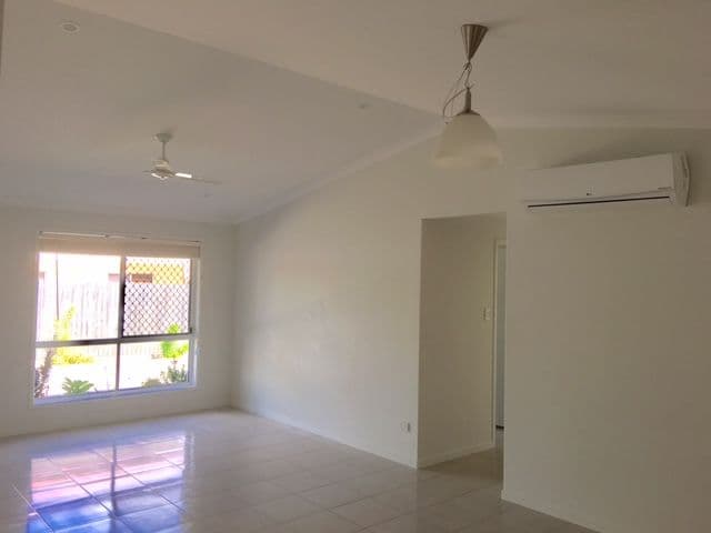 8 Leivesley Street, Bundaberg East QLD 4670, Bundaberg East - Thumbnail 6
