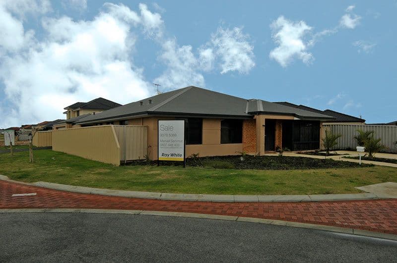 1 Wintergreene Drive, BEECHBORO WA 6063, Beechboro - Thumbnail 2