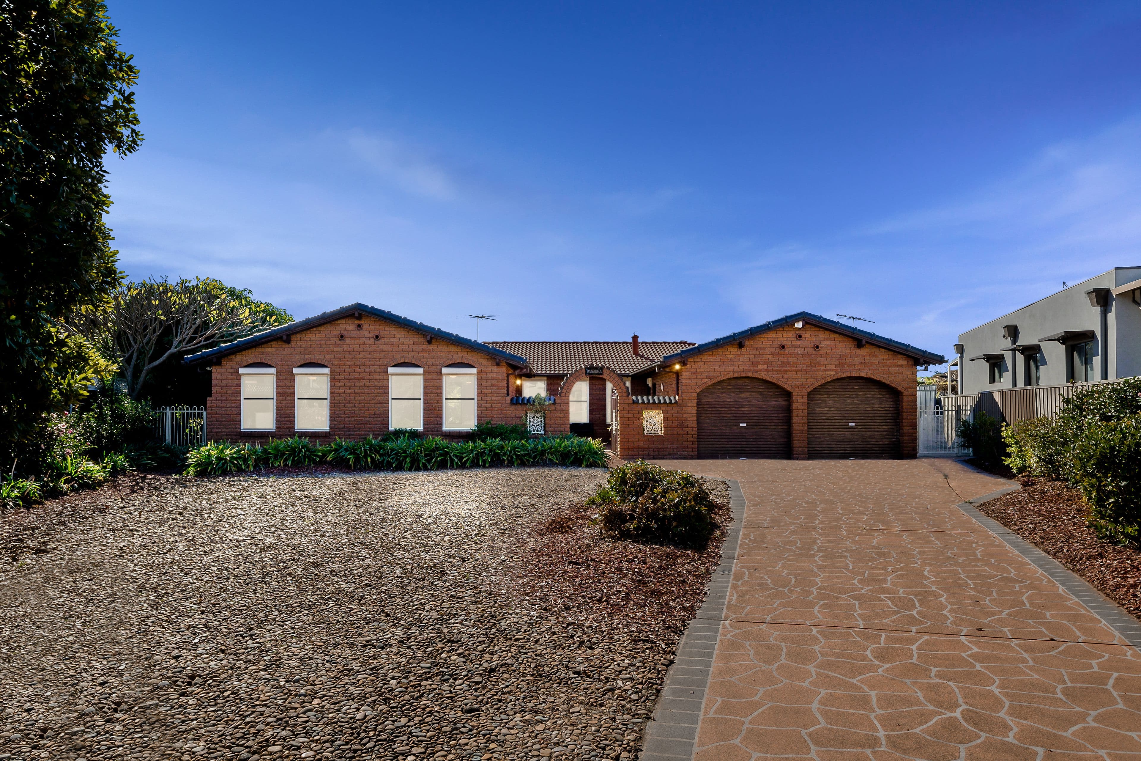 5 Etna Place, Bossley Park NSW 2176, Bossley Park - Image 1