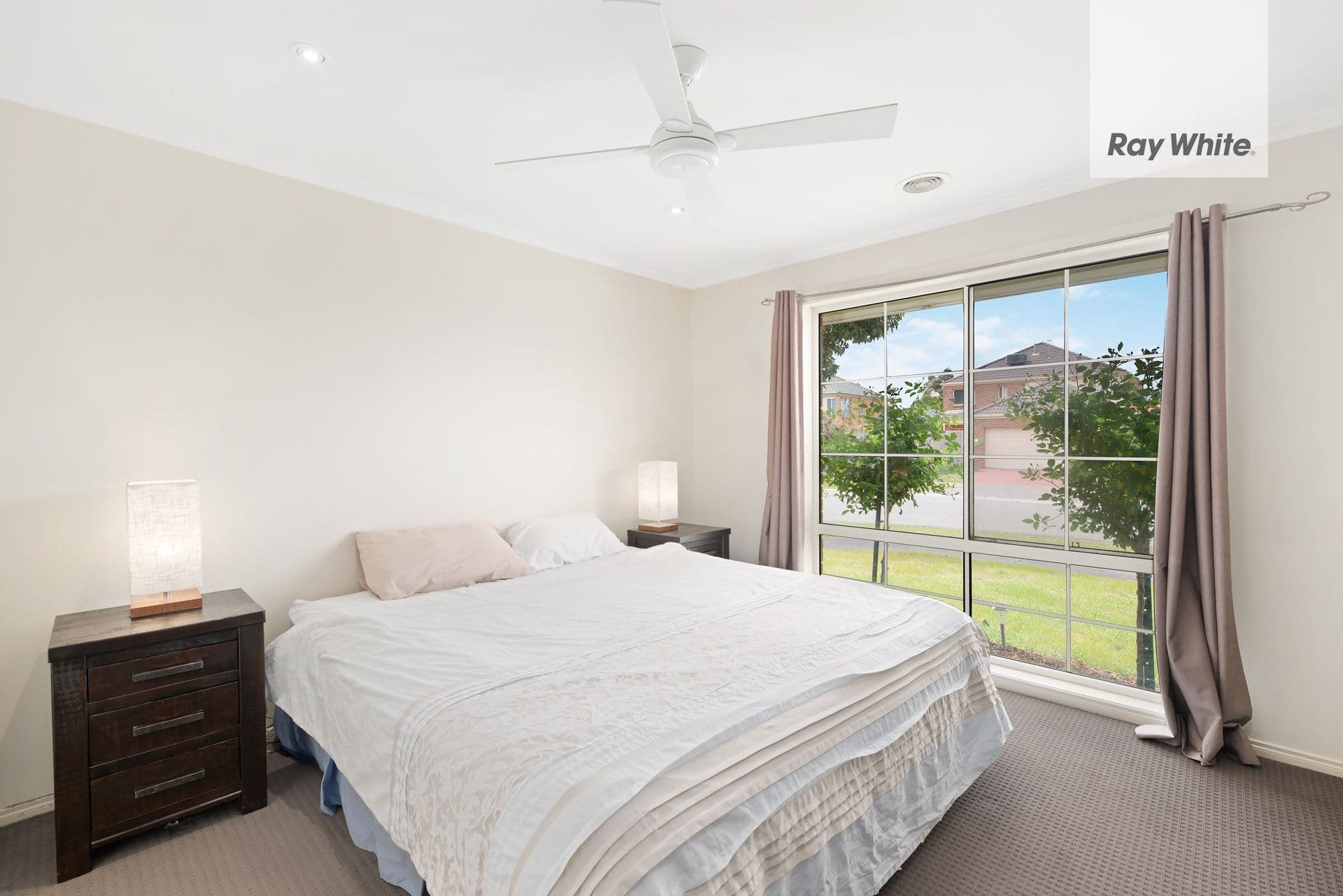 11 Premier Avenue, South Morang VIC 3752, South Morang - Thumbnail 6