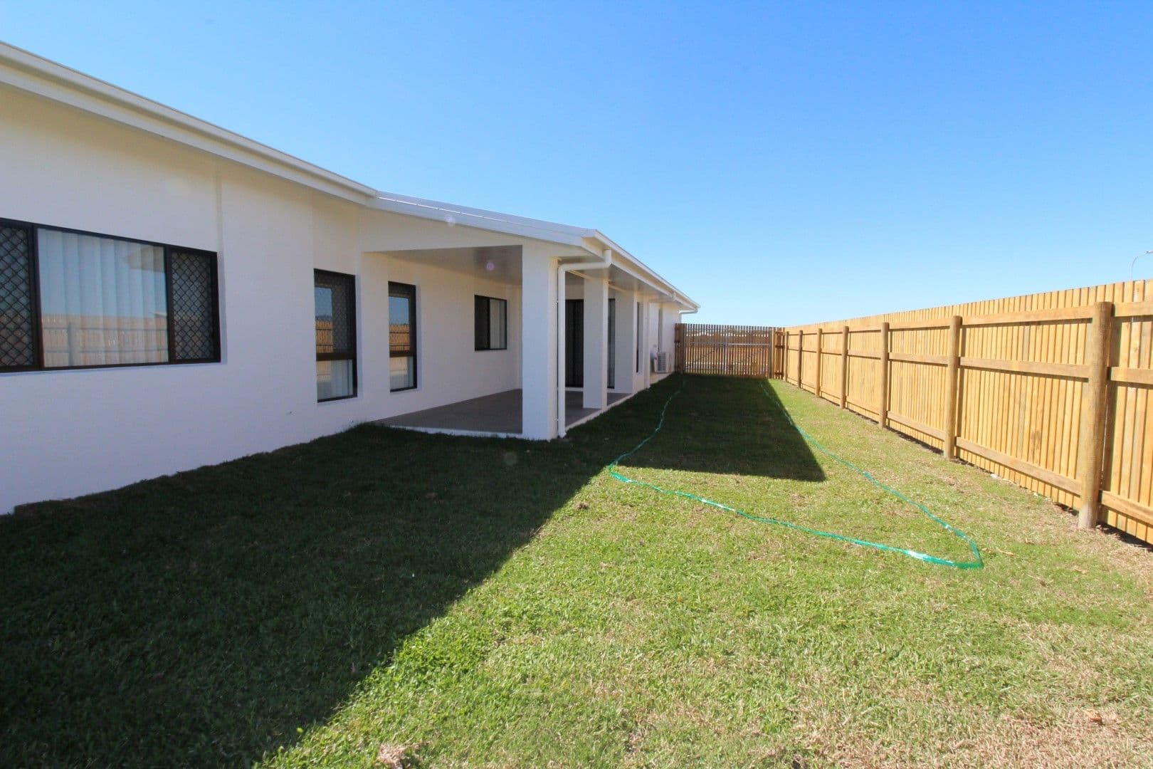 5 Blackthorn Street, Mount Low QLD 4818, Mount Low - Thumbnail 2