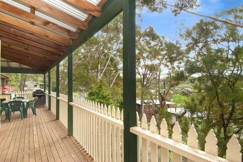 130 The Crescent, HELENSBURGH NSW 2508, Helensburgh - Thumbnail 3